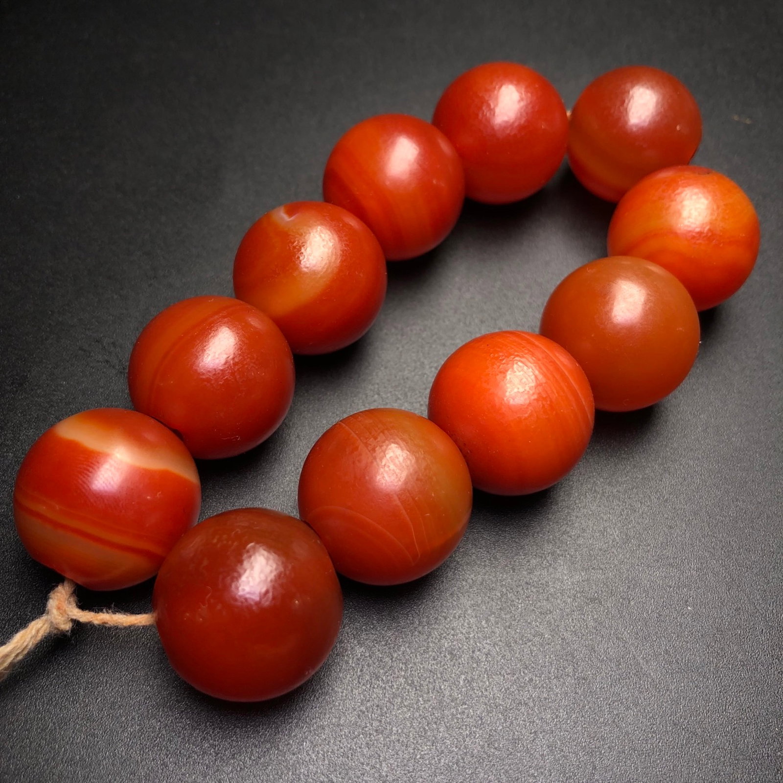 A Precious Agate Bracelets - 5