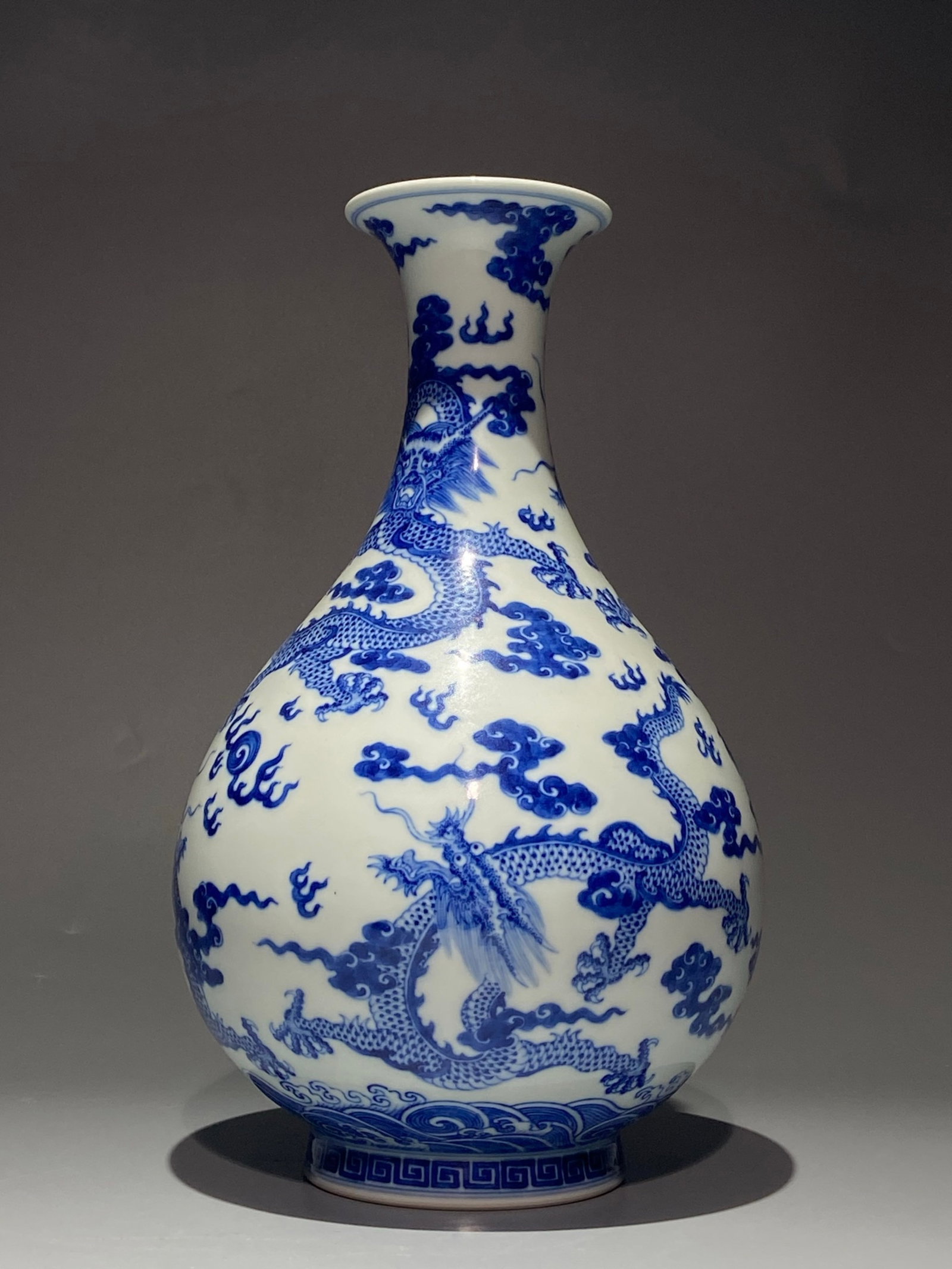 A Rare Blue and White Auspicious Cloud and Dragon Pattern Vase (1 of 9)
