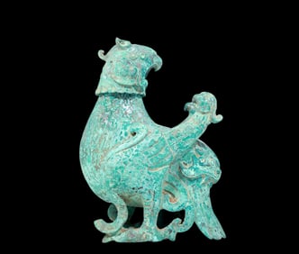 A precious bronze phoenix jar