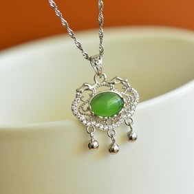 An Exquisite Sterling Silver Inlaid Jasper Pendant,Inlaid Diamond