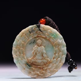 An Exquisite Jadeite Statue of Sakyamuni Pendant