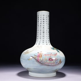 An Exquisite Enamel Painted Gold Landscape and Figure Pattern Vase,with poem