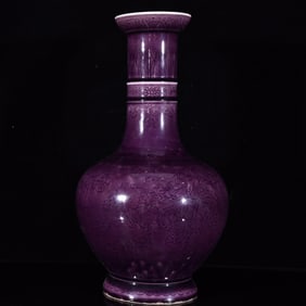 An Exquisite Purple Glazed Auspicious Cloud and Dragon Pattern Vase