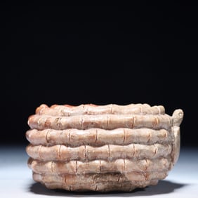 An Archaic Archaic Jade Turtle Pattern Brush Washer
