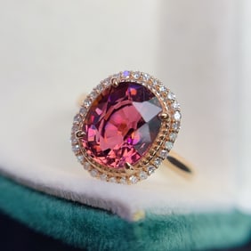 A Exquisite 18k Gold Inlaid 3.45ct Natural Tourmaline Ring,Inlaid Diamond