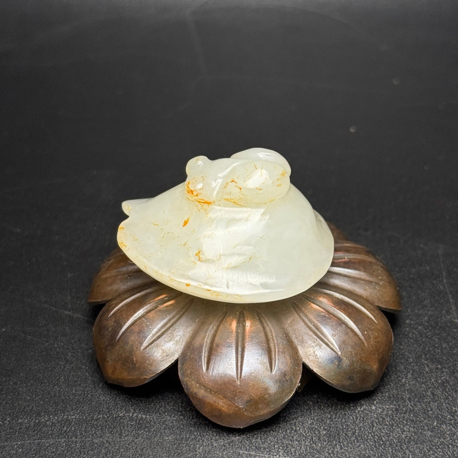 An Exquisite White Jade Cicada Pattern Turtle shell-Shaped Pendant - 3