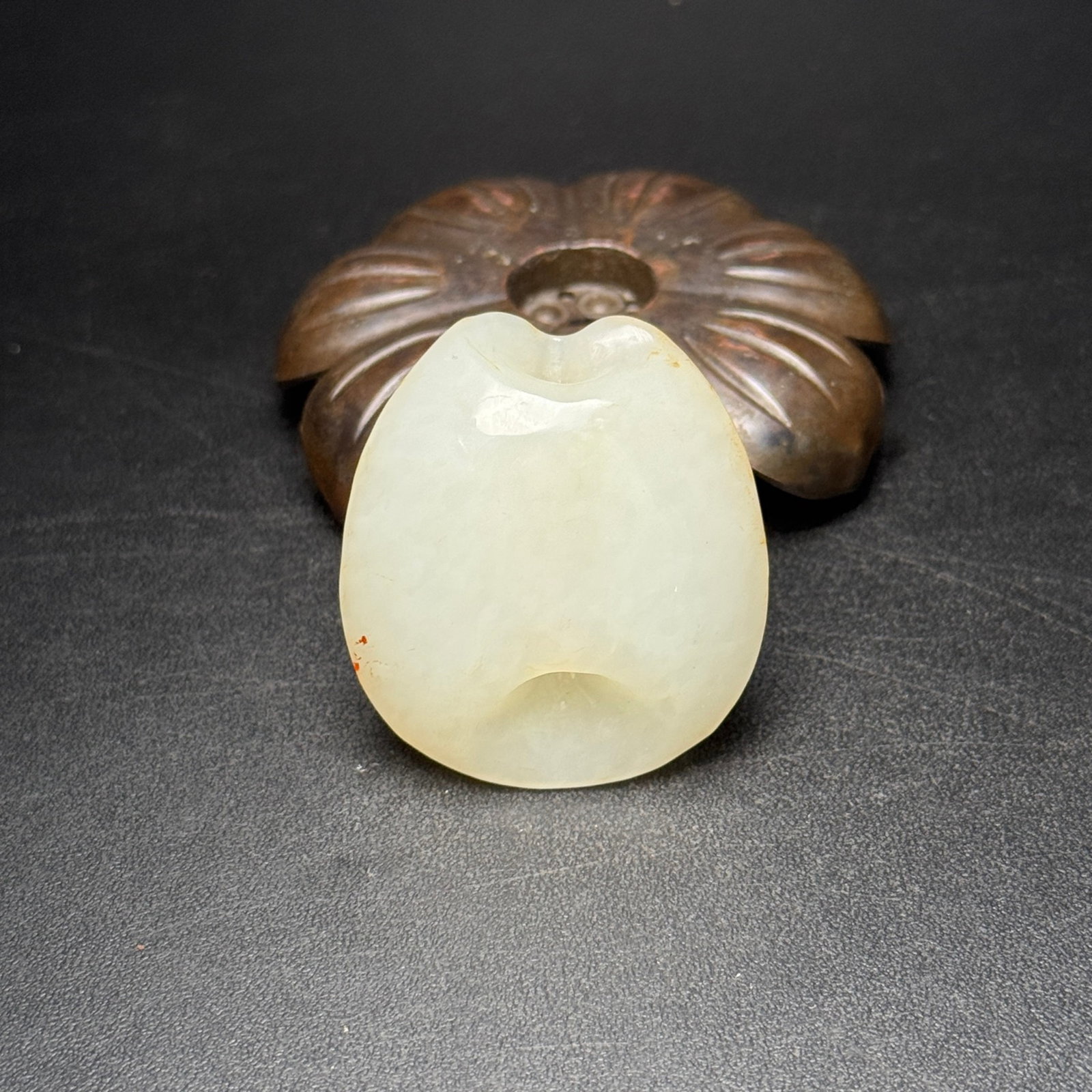 An Exquisite White Jade Cicada Pattern Turtle shell-Shaped Pendant - 7