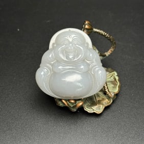 An Exquisite White Jade Statue of Maitreya Buddha Pendant