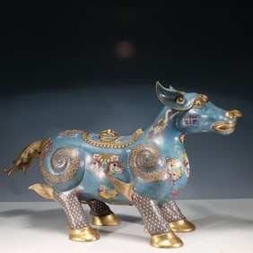 A Huge Cloisonne Beast-Face Pattern Auspicious Beast Ornament