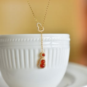 An Exquisite Sterling Silver-Gold Plated Inlaid Red Agate Necklace,Inlaid Diamond