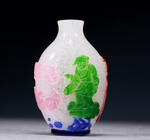 An Excellent Multi-Color Overlay Snowflake Glass 'Figure' Snuff Bottle