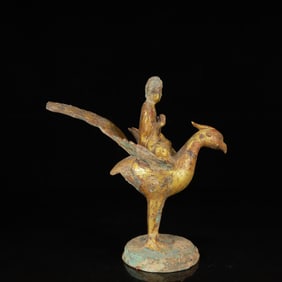 An Exquisite Gilt Bronze Phoenix Ornament,with Statue of Sakyamuni