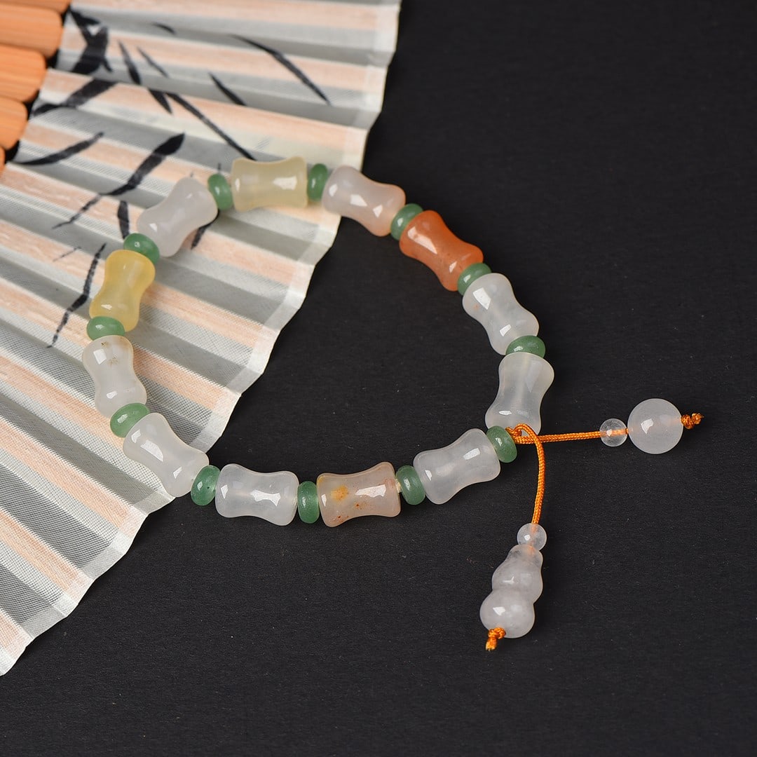 An Exquisite Jadeite Bracelets - 3