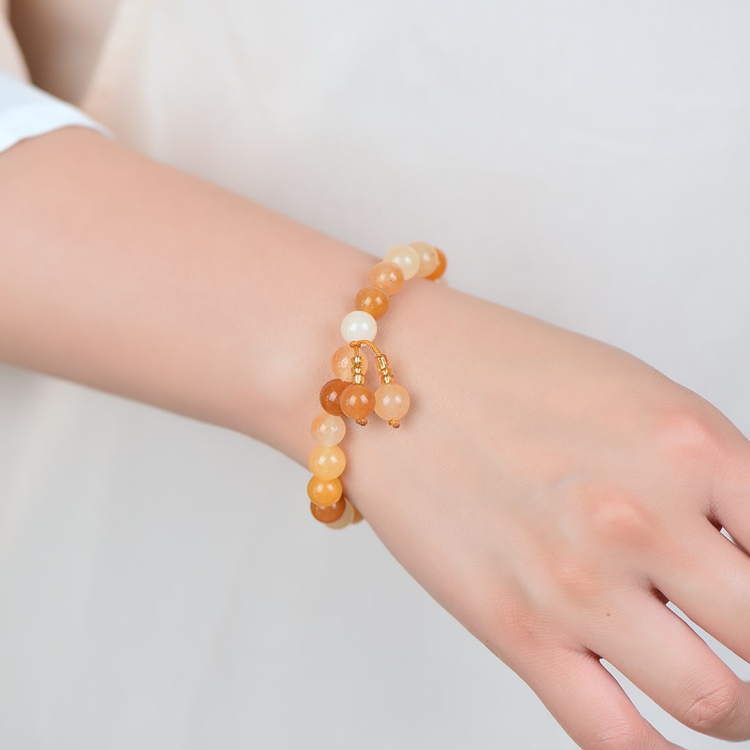 An Exquisite Yellow Jade Bracelets: An Exquisite Yellow Jade Bracelets,Size:8mm 黄玉手串