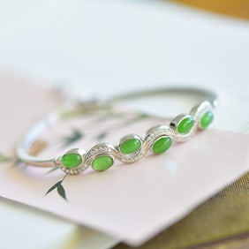 An Exquisite Sterling Silver Inlaid Jasper Bracelet,Inlaid Diamond