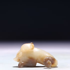 An Exquisite White Jade Beast Ornament