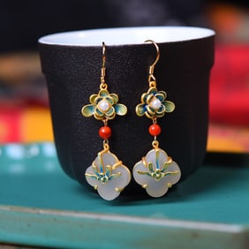 A Pair of Exquisite Sterling Silver-Gold Plated Inlaid White Jade Enamel Earrings,Inlaid Pearls