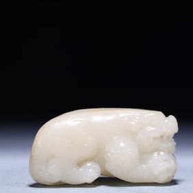 An Exquisite White Jade Beast Ornament
