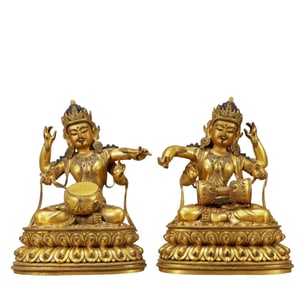 A Pair of Solemn Gilt Bronze Statue of Four-arms Guanyin