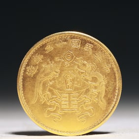 An Exquisite Sterling silver-Gilt Coin