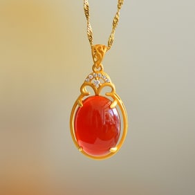An Exquisite Sterling Silver-Gold Plated Inlaid Red Agate Necklace,Inlaid Diamond