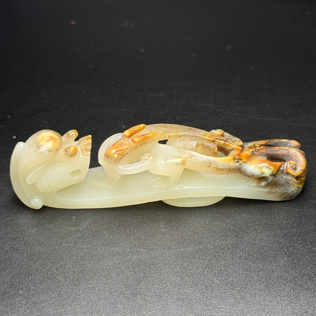 An Exquisite White Jade Dragon Pattern Hook - 2