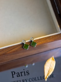 A Pair of Exquisite Sterling Silver Inlaid Jasper Earrings, Inlaid Diamond