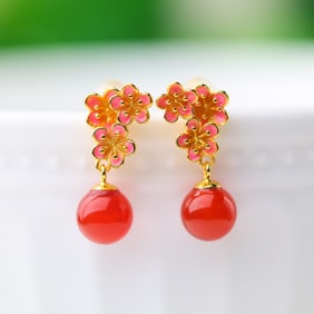 A Pair of Exquisite Sterling Silver-Gold Plated Inlaid Red Agate Earrings