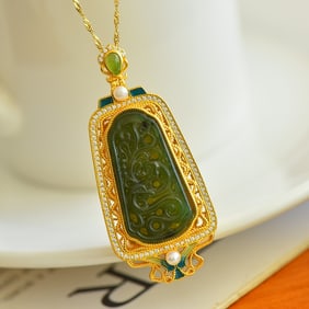 An Exquisite Sterling Silver-Gold Plated Inlaid Jasper Necklace,Inlaid Diamond