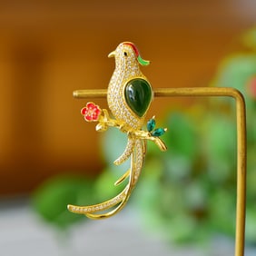 An Exquisite Bronze-Gold Plated Inlaid Jasper Bird Brooch,Inlaid Diamond