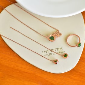 A Pair of Exquisite Sterling Silver Inlaid Jasper Jewelry,Inlaid Diamond