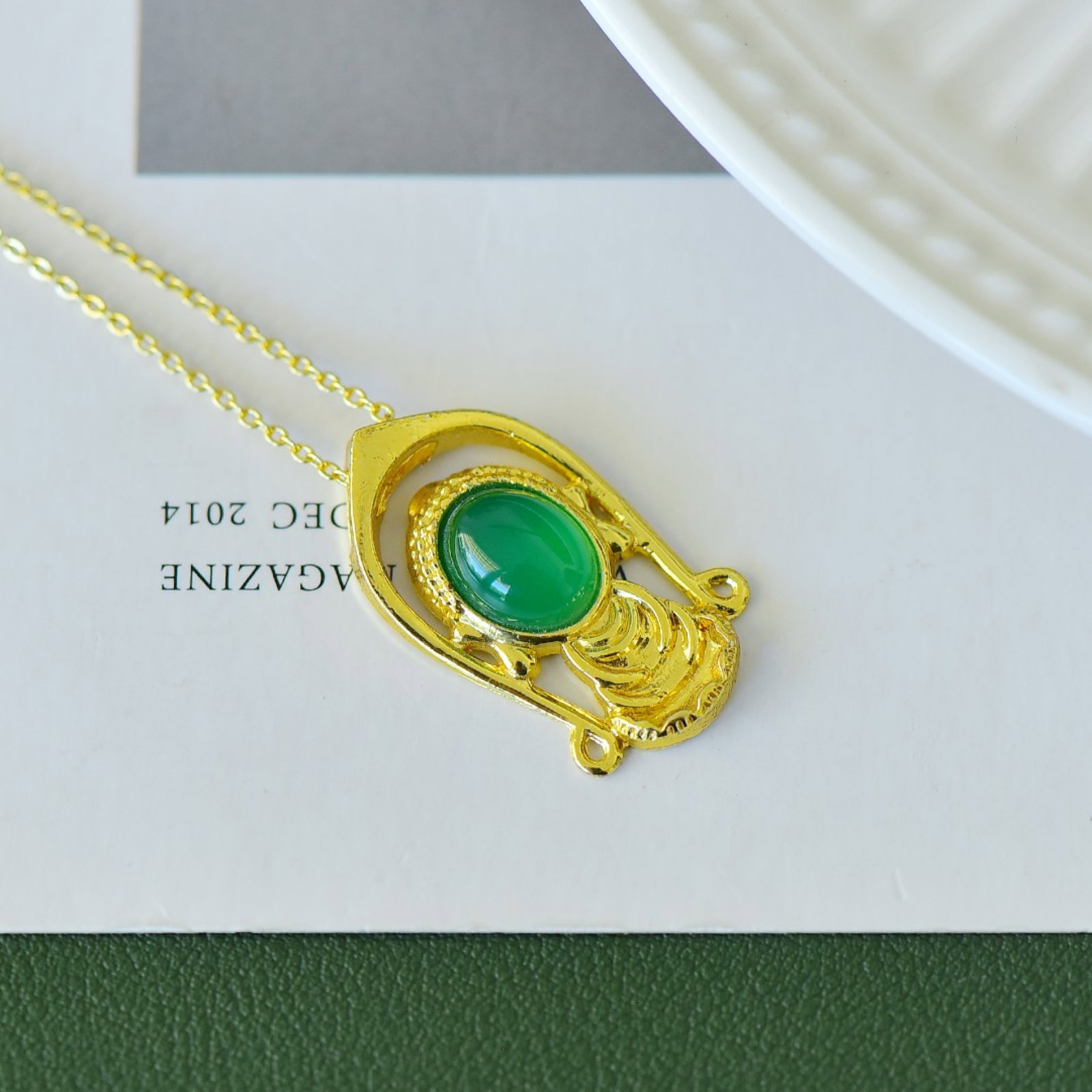 An Exquisite Pendant - 4