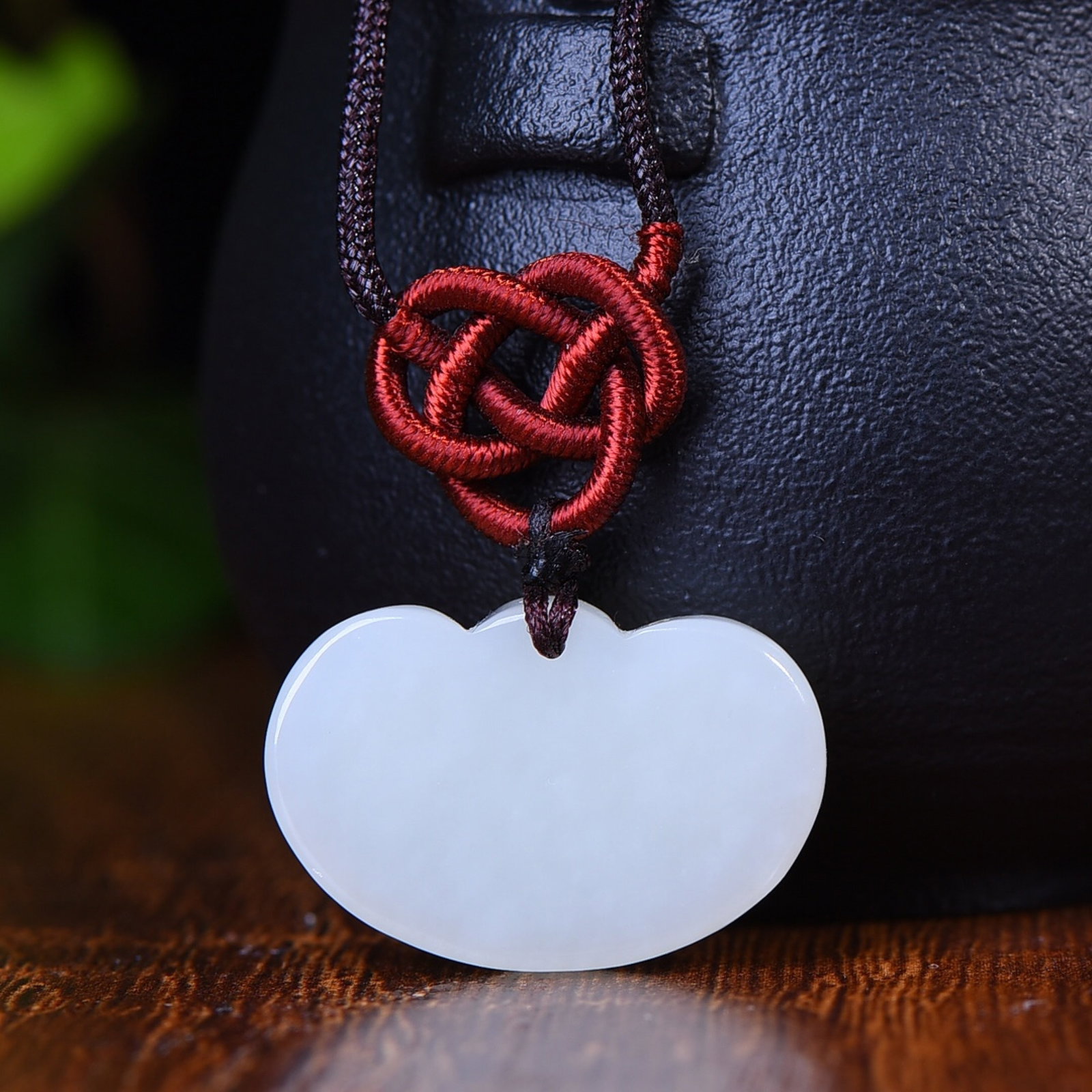 An Exquisite White Jade Pendant - 5