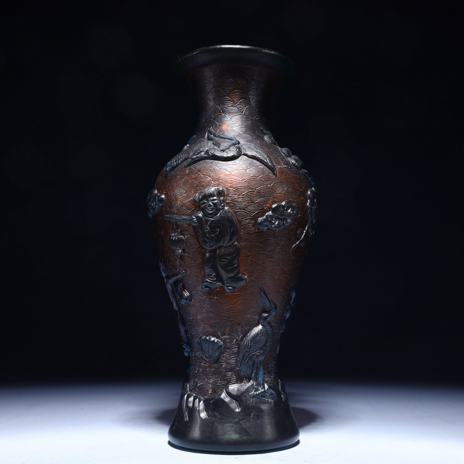 An Exquisite Glass Figure Pattern Vase - 7