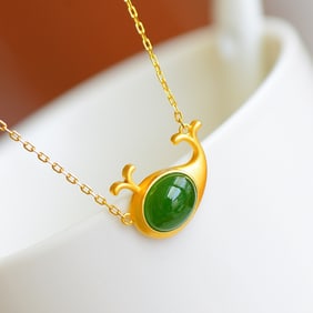 An Exquisite Sterling Silver-Gold Plated Inlaid Jasper Necklace