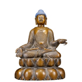 A Solemn Bronze Statue of Sakyamuni
