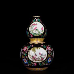 An Exquisite Black Ground Enamel Painted Gold Flower and Bird Pattern Gourd Vase,With Poem