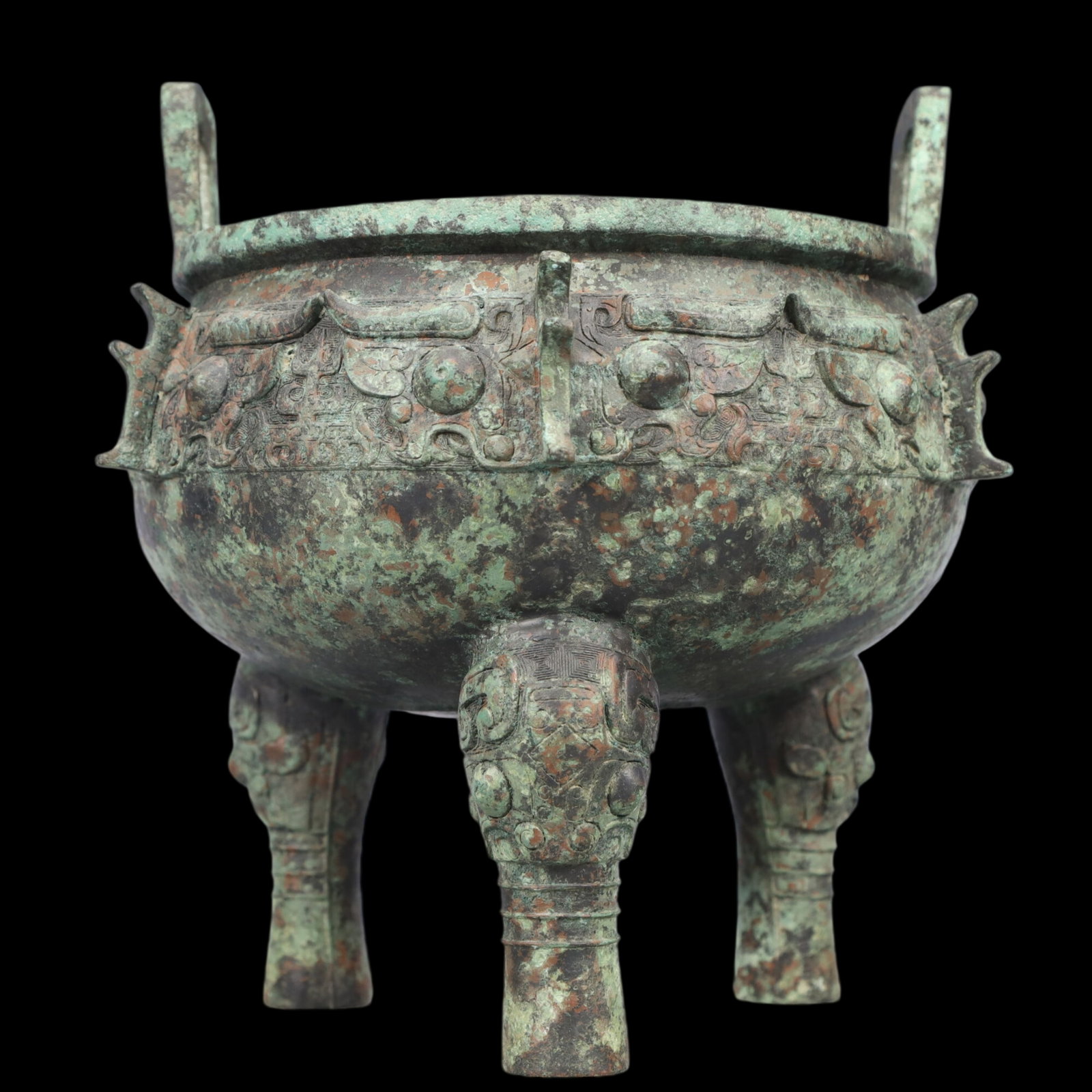A Rare Bronze Beast-Face Pattern Double-Ears and Tripod Censer,With Inscription: A Rare Bronze Beast-Face Pattern Double-Ears and Tripod Censer,With Inscription,Ancient Time, China,Size:7.9inx9.4in ;Weight:3400g 青铜兽面纹双耳三Ū