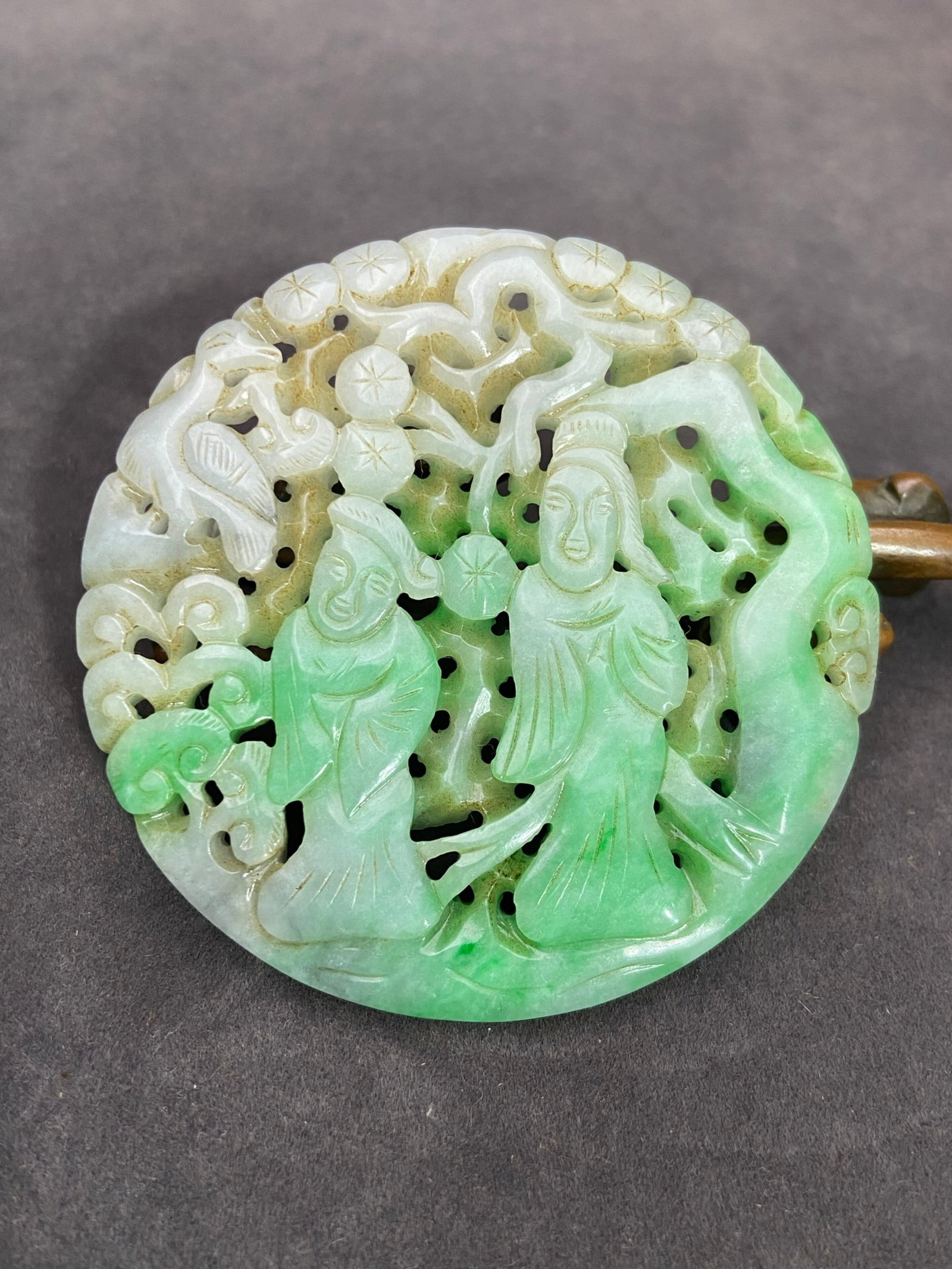 An Exquisite Jadeite Hollow Figure Pattern Pendant (1 of 7)