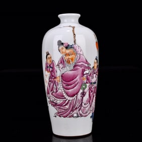 An Exquisite Enamel Character and Story Pattern Vase,with poem