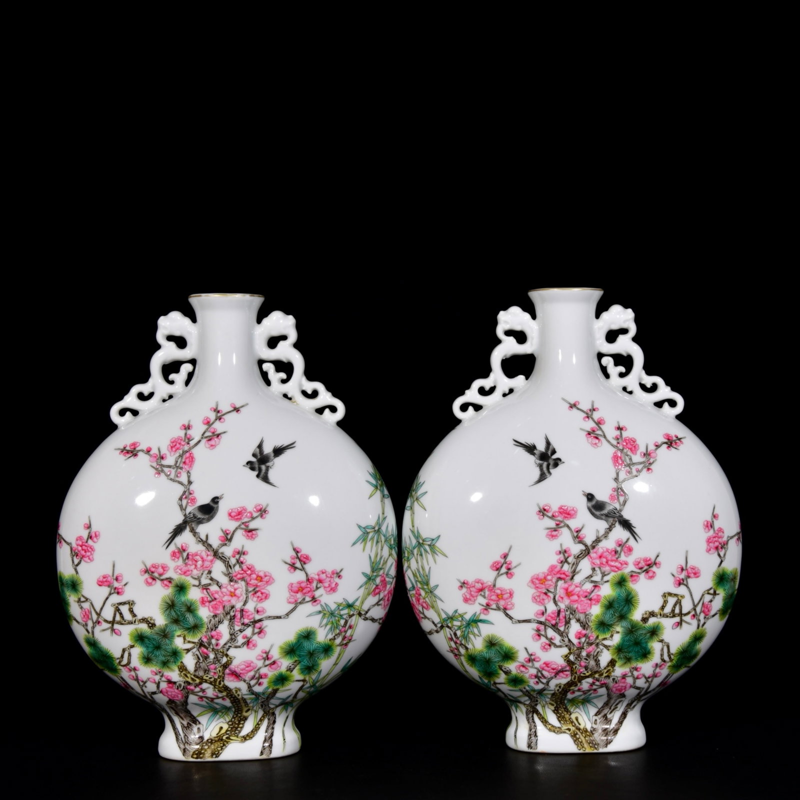 A Pair of Exquisite Enamel Painted Gold Flower and Bird Pattern Dragon-Ears Vases,With Poem: A Pair of Exquisite Enamel Painted Gold Flower and Bird Pattern Dragon-Ears Vases,With Poem,Qing Dynasty,China,Yongzheng Four-character Mark,Size:10.8inx7.9in 一对珐琅彩&