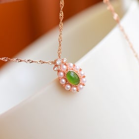 An Exquisite Sterling Silver Inlaid Jasper Necklace,Inlaid Diamond