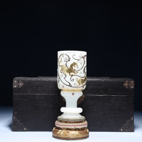 An Exquisite White Jade Inlaid Gold and Silver Auspicious Beast Pattern Cup,Inlaid Gems