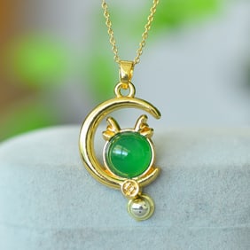 An Exquisite Pendant