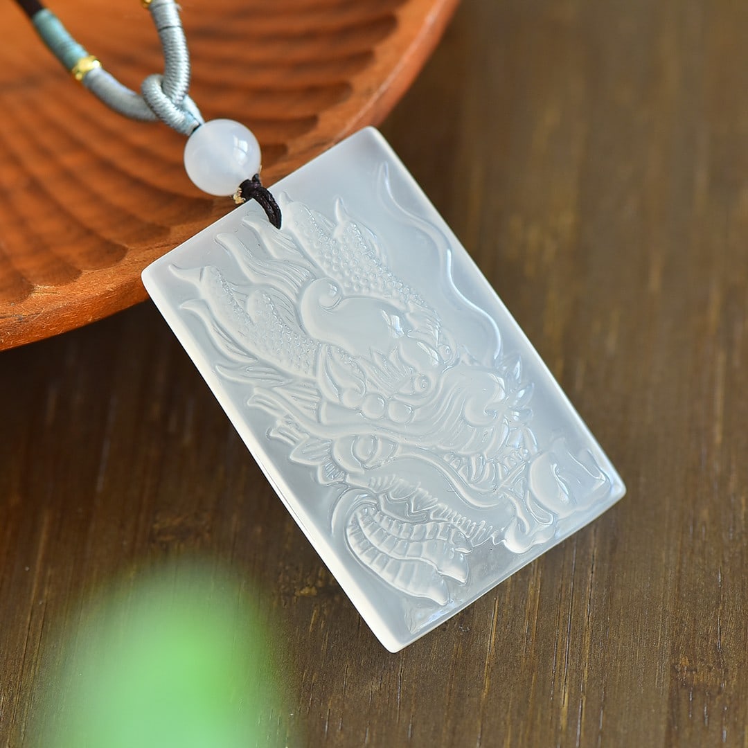 An Exquisite Jadeite Dragon Pattern Pendant - 3