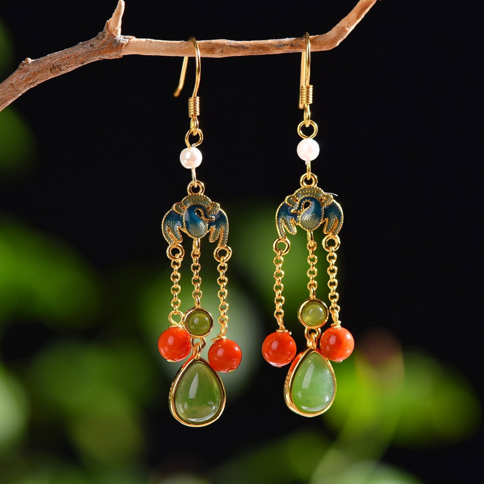 A Pair of Exquisite Sterling Silver-Gold Plated Inlaid Jasper Enamel Earrings,Inlaid Agate: A Pair of Exquisite Sterling Silver-Gold Plated Inlaid Jasper Enamel Earrings,Inlaid Agate,Size:7mmx9mm 一对纯银镀金镶碧玉珐琅耳