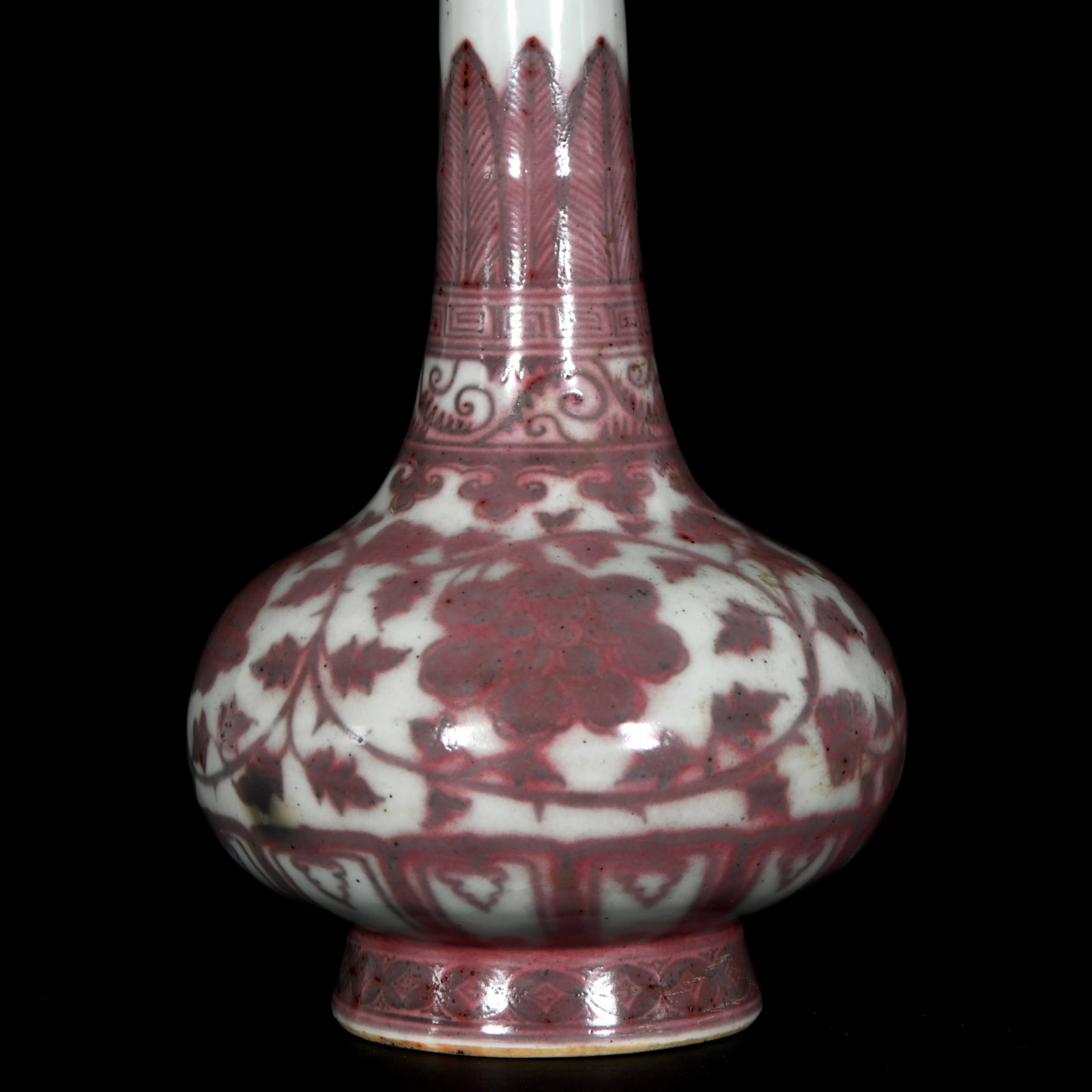 An Exquisite Underglaze-Red Peony Pattern Vase - 3