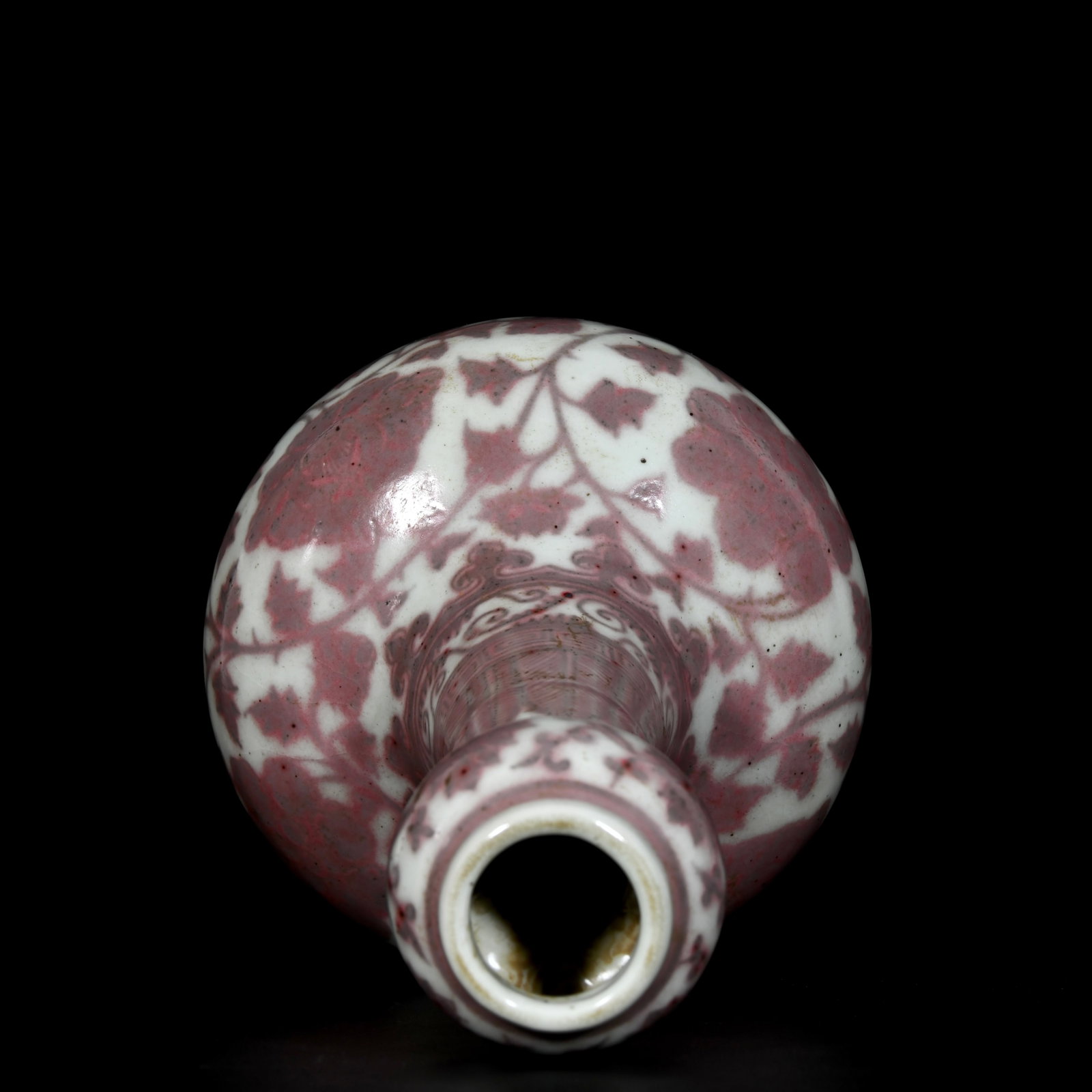 An Exquisite Underglaze-Red Peony Pattern Vase - 8