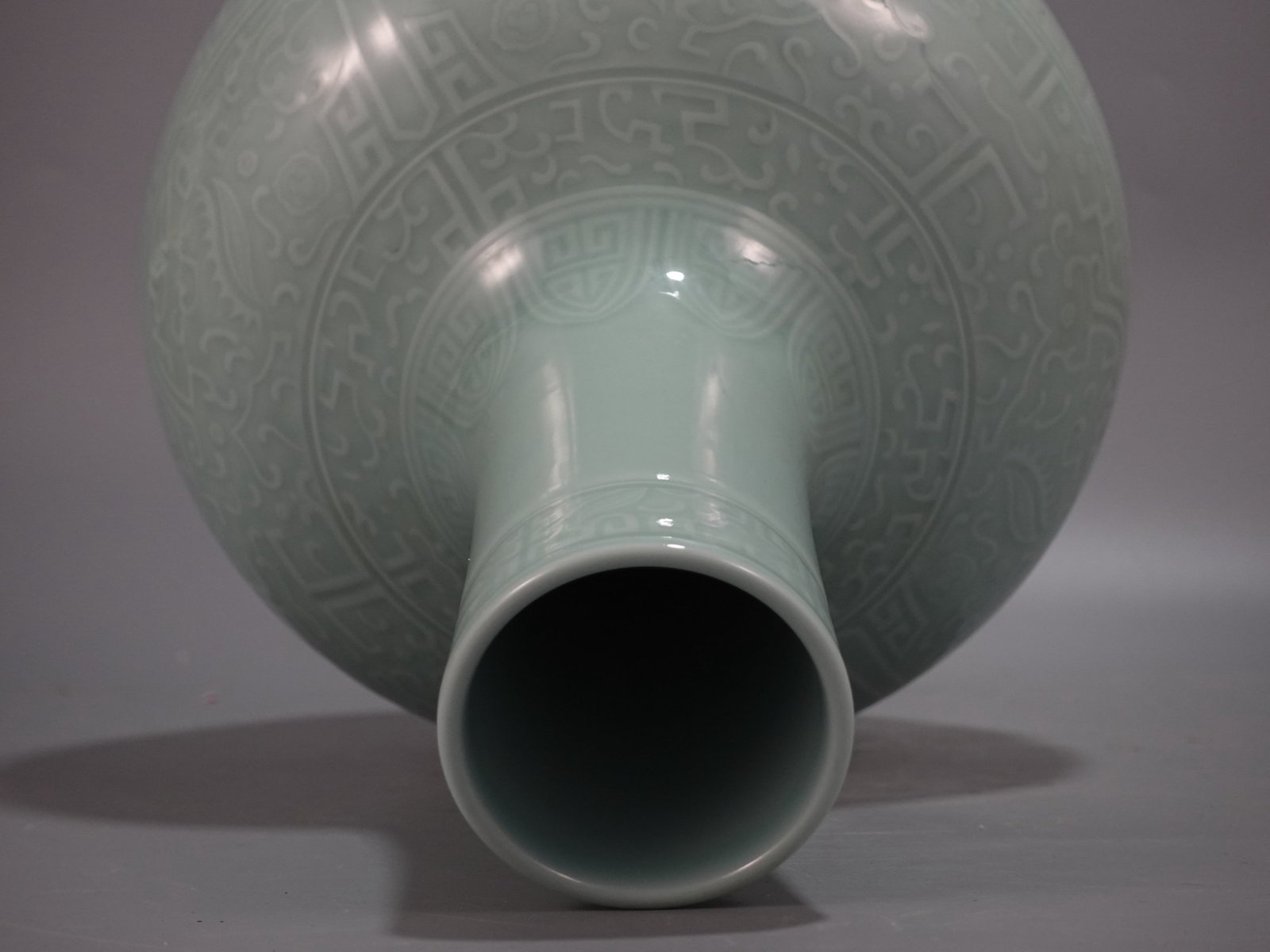 A Rare Celadon Glazed Beast-Face Pattern Vase - 6