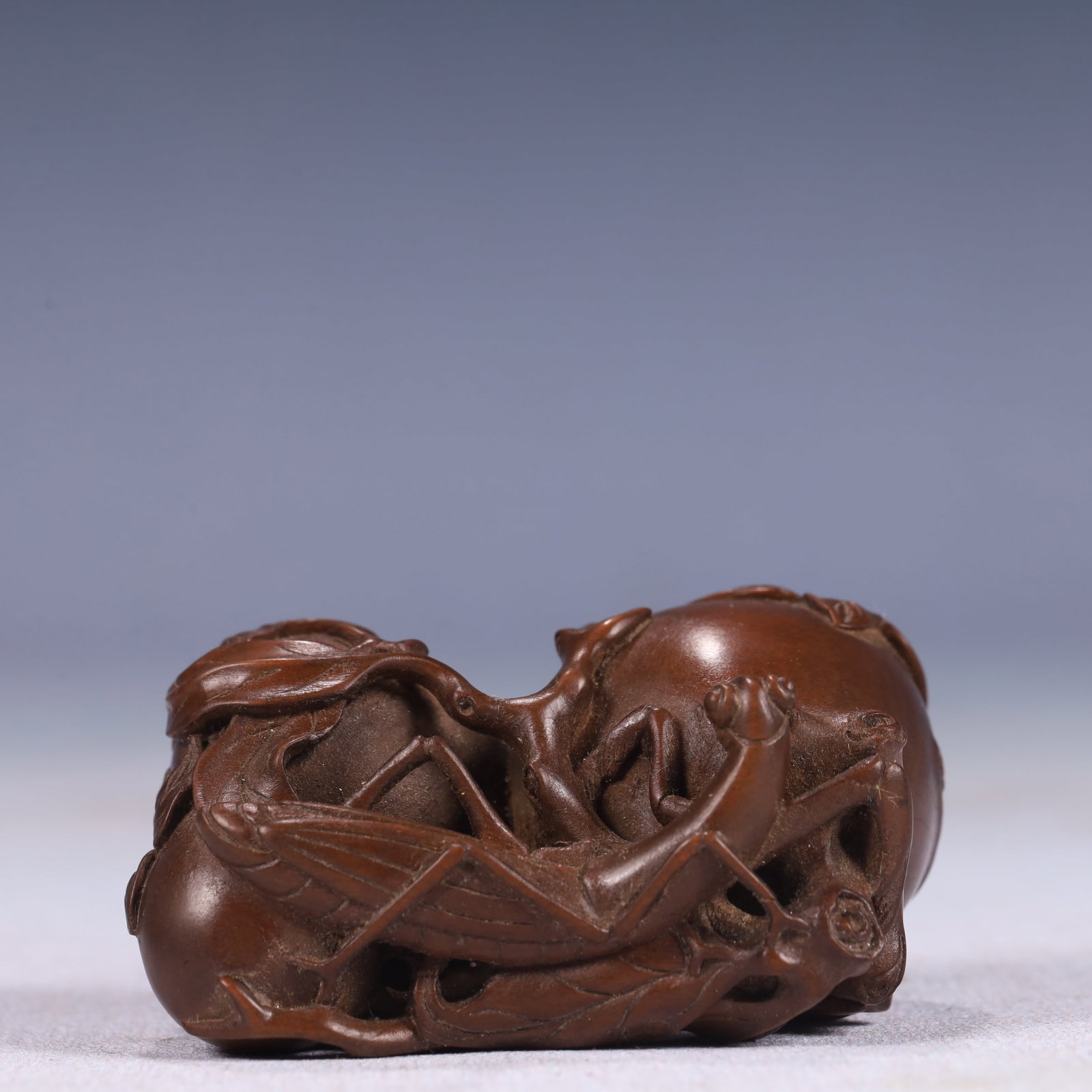 An Exquisite Zitanwood Praying Mantis Pattern Pomegranate Ornament (1 of 7)